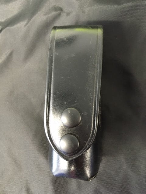 Police Surplus Police Uniform CS-6 CS Spray Holder, Met Police Issue, Leather (Used – Grade A)