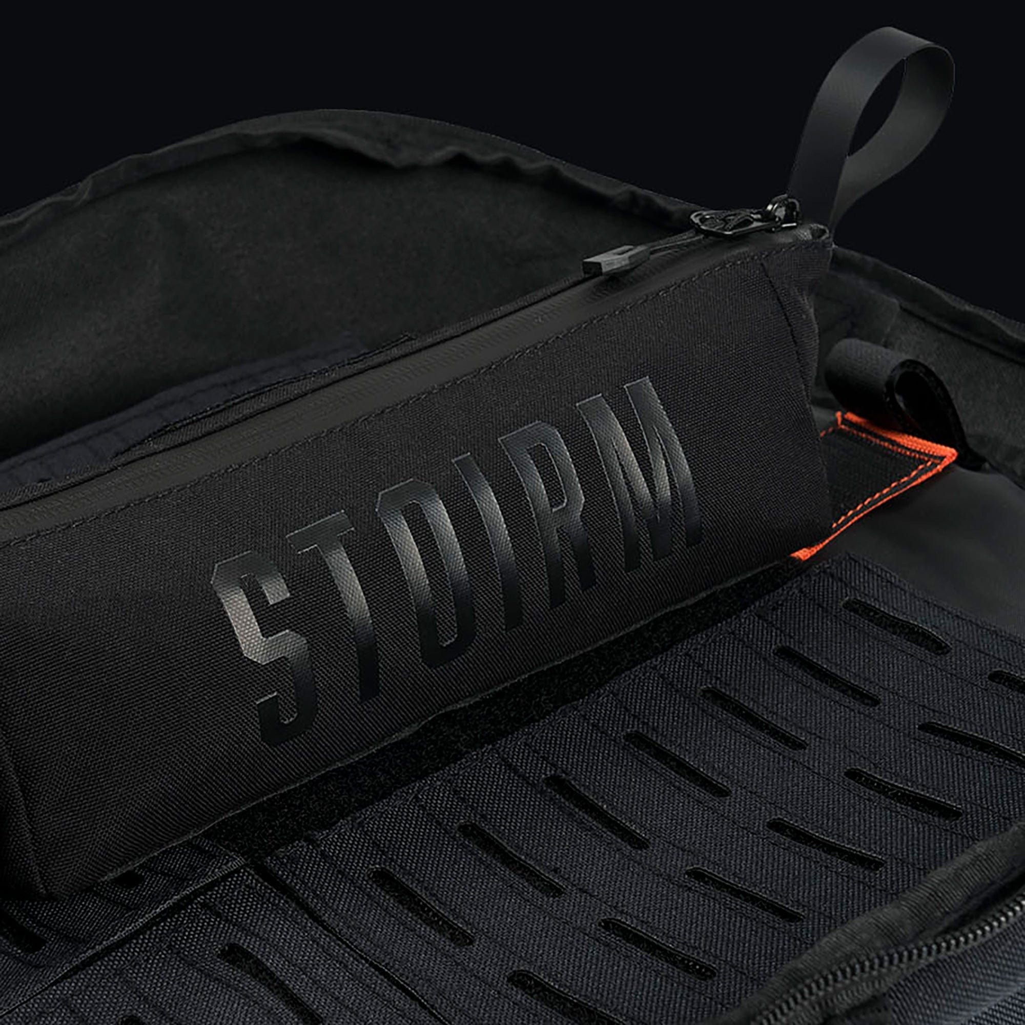 【新品】UNDEFEATED NIKE KOBE DUFFLE BAG ブラック Undefeated Nike Kobe Duffle Bag Undefeated Black Constructed
