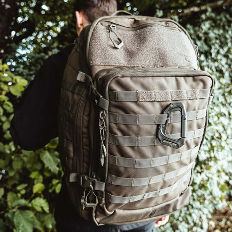 Highlander Bags Highlander Harrier Full Clamshell Pack - 45L Ranger Green