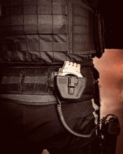 Load image into Gallery viewer, KMP UK Tactical Handcuff Pouch KMP UK TACTICAL BACK UP CUFF POUCH
