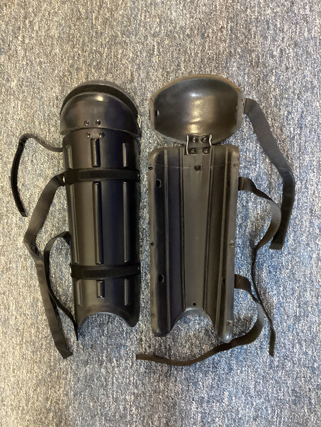 Police Surplus Police Uniform Knee Shin Leg Pads, ridged surface (Used – Grade A)